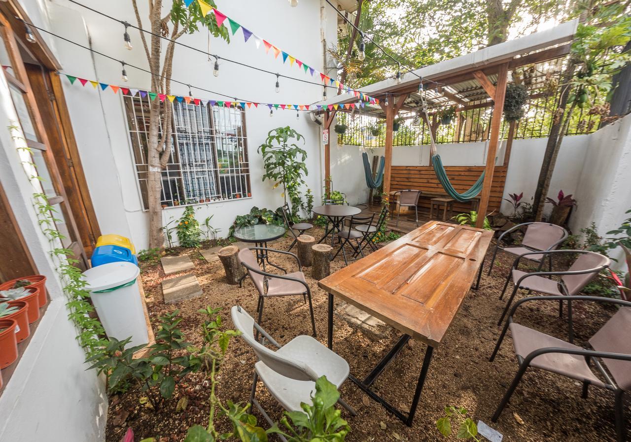 Tripon Open House Hostel San Jose  Bagian luar foto