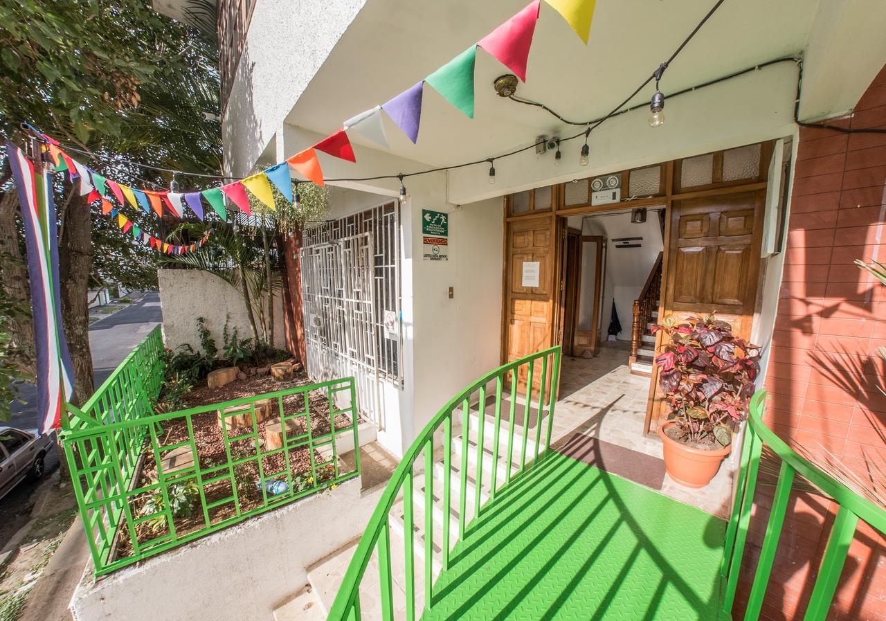 Tripon Open House Hostel San Jose  Bagian luar foto