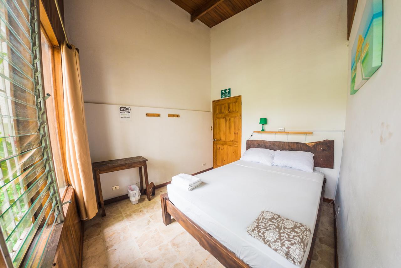 Tripon Open House Hostel San Jose  Bagian luar foto