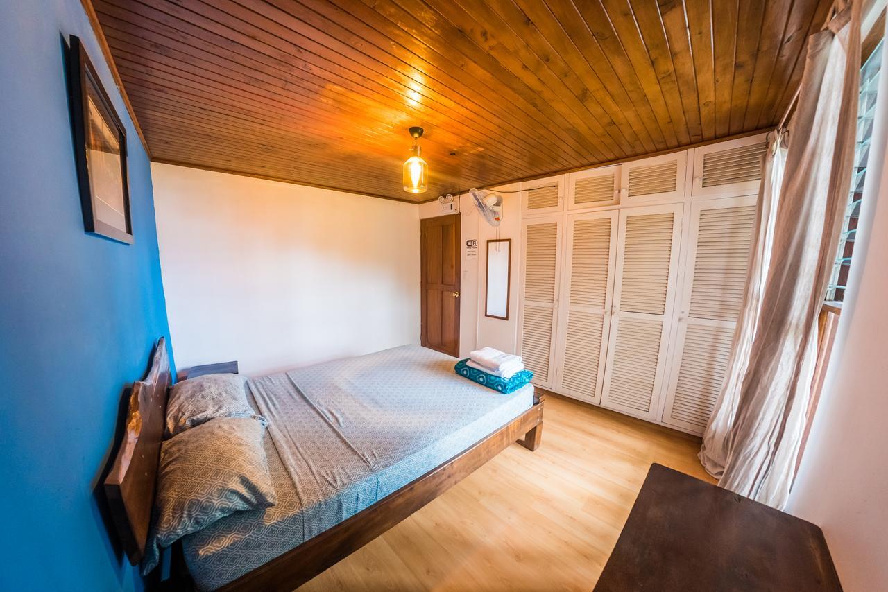 Tripon Open House Hostel San Jose  Bagian luar foto