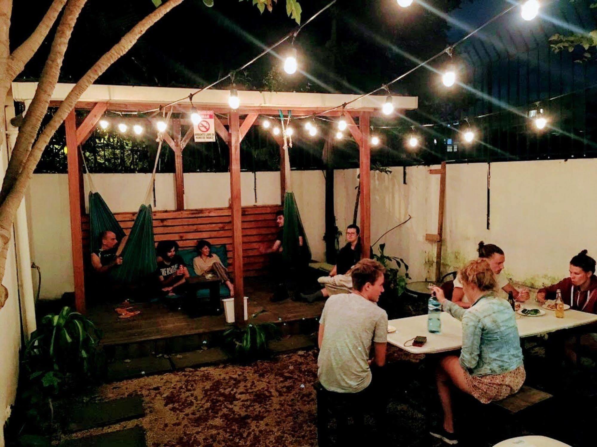 Tripon Open House Hostel San Jose  Bagian luar foto